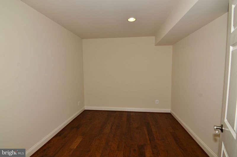 1911 Windsor Road Alexandria, VA 22307 - Photo 22 of 30 Basement