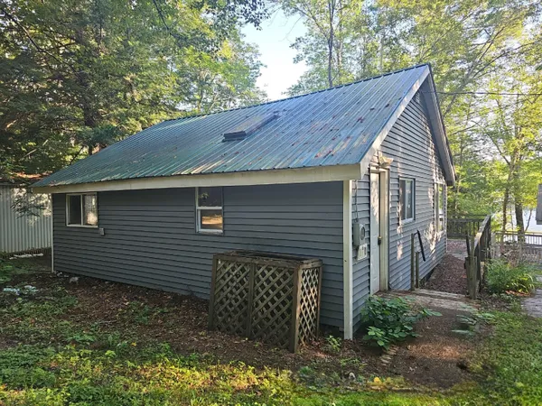 $289,000 | 7-9 Crane Lane, Madison, ME 04950