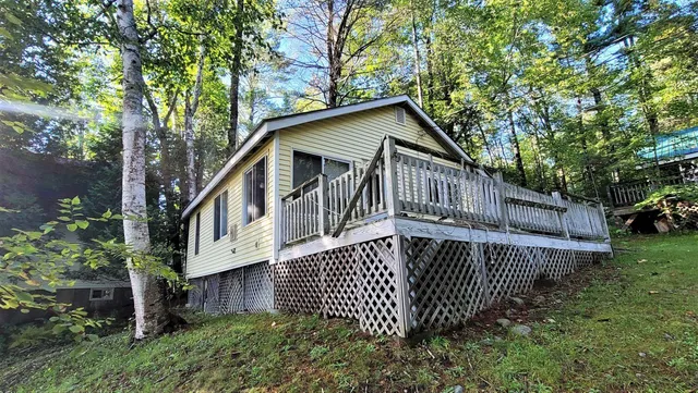 $289,000 | 7-9 Crane Lane, Madison, ME 04950