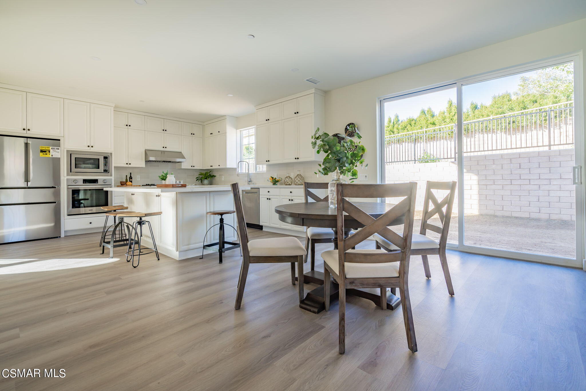 4659 Summit Avenue Simi Valley, CA 93063 - Photo 16 of 28 52-web-or-mls-DSC09181