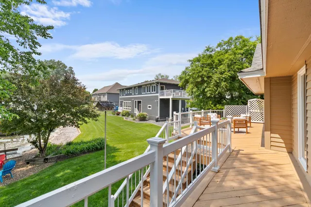 $700,000 | 1701 Baywood Lane, Mound, MN 55364