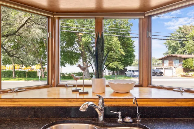 $700,000 | 1701 Baywood Lane, Mound, MN 55364