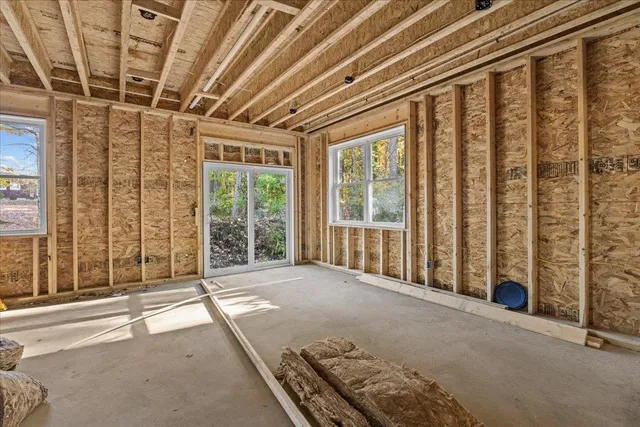 $594,900 | 208 Dale Road, Burlington, VT 05408