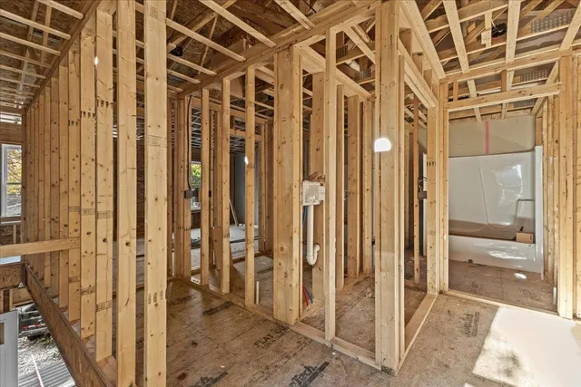 $594,900 | 208 Dale Road, Burlington, VT 05408