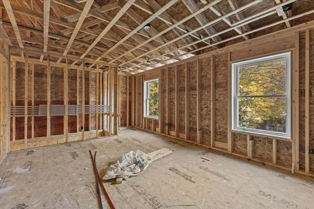 $594,900 | 208 Dale Road, Burlington, VT 05408