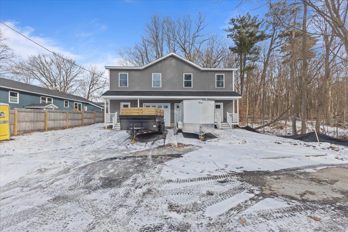 208 Dale Road Burlington, VT 05408 - Photo 2 of 46