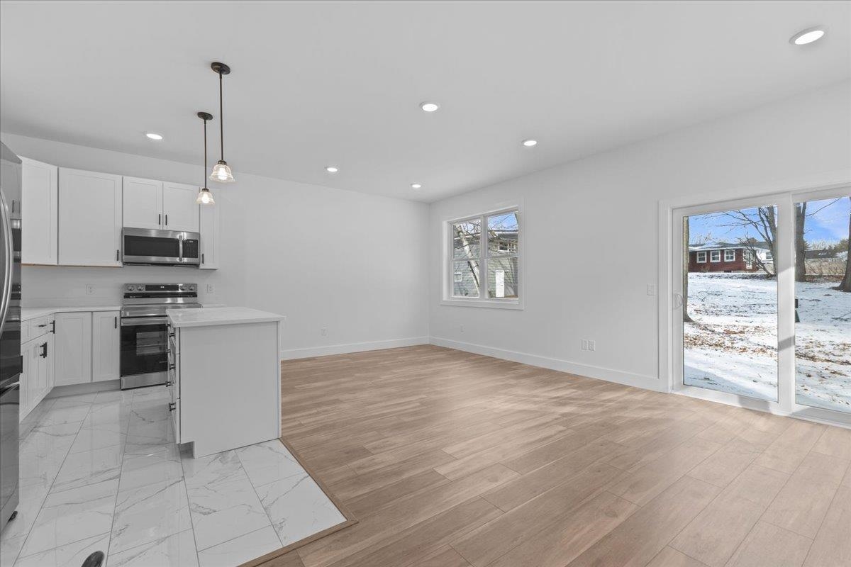 208 Dale Road Burlington, VT 05408 - Photo 21 of 75