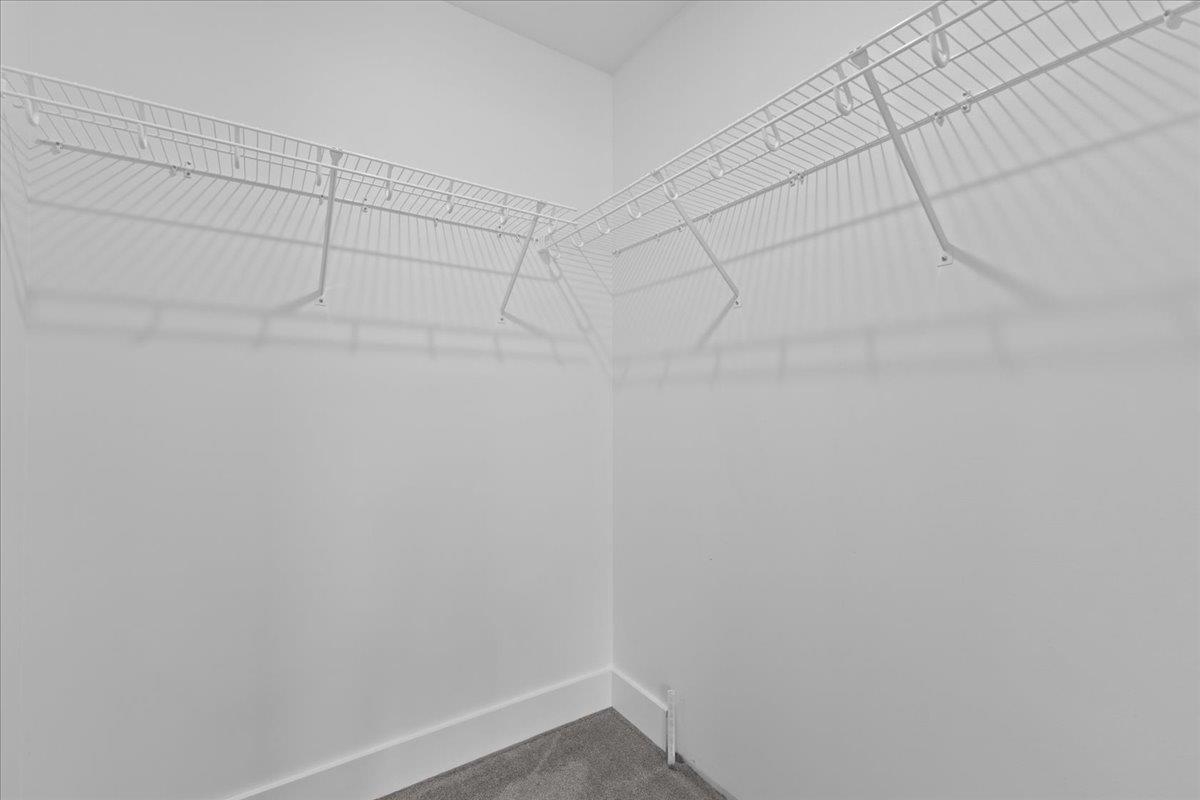 208 Dale Road Burlington, VT 05408 - Photo 22 of 46