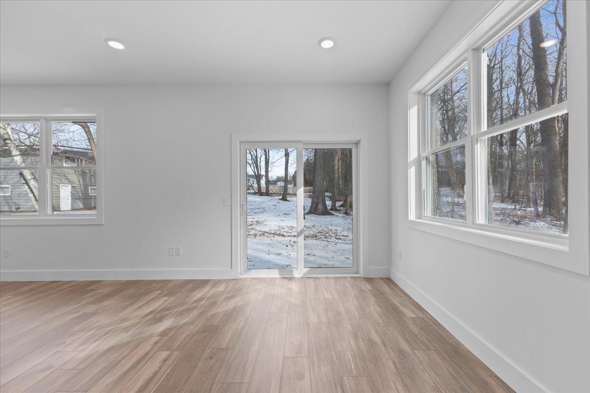 208 Dale Road Burlington, VT 05408 - Photo 23 of 75