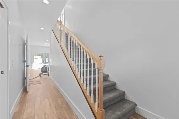 $589,900 | 208 Dale Road, Burlington, VT 05408