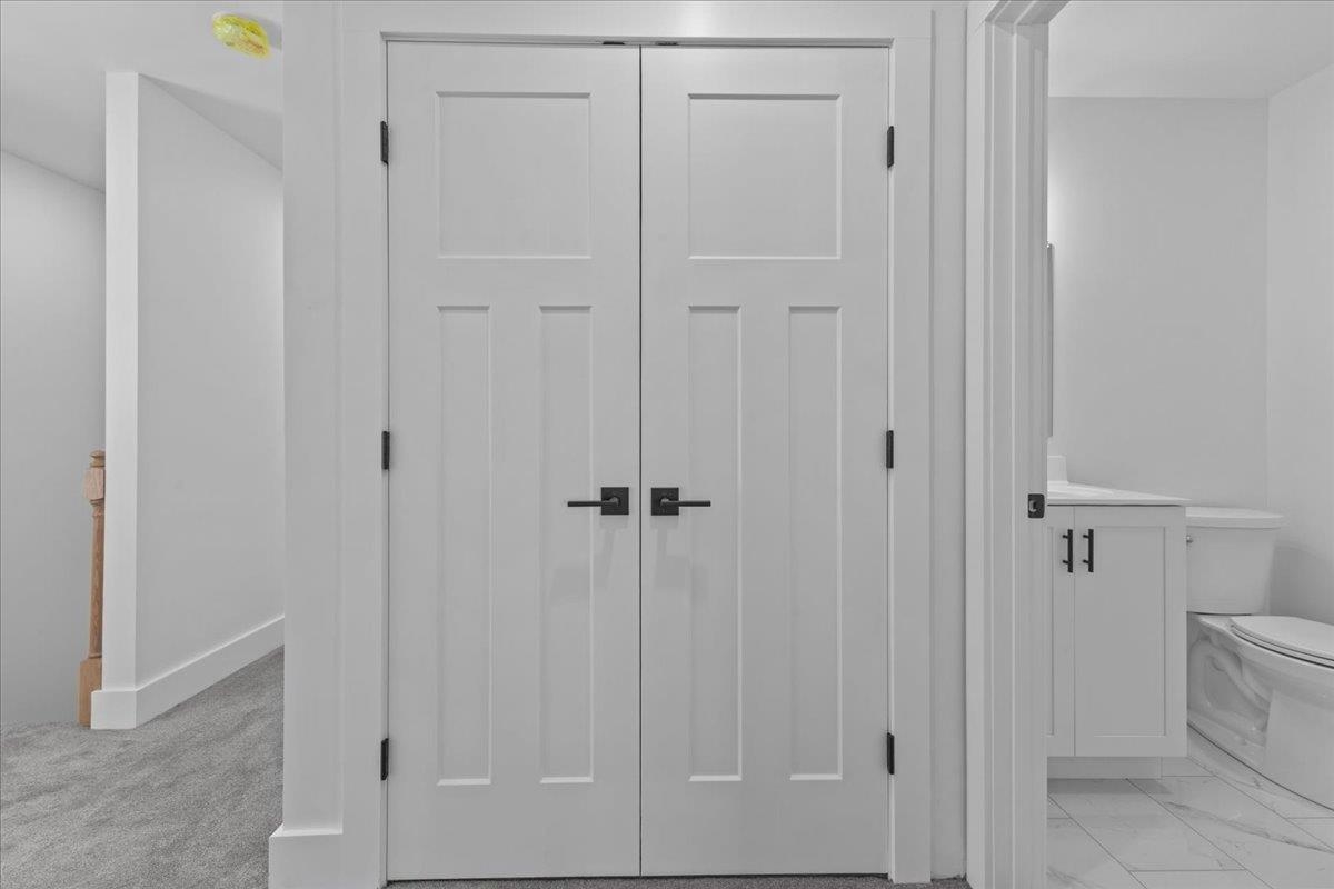 208 Dale Road Burlington, VT 05408 - Photo 74 of 75