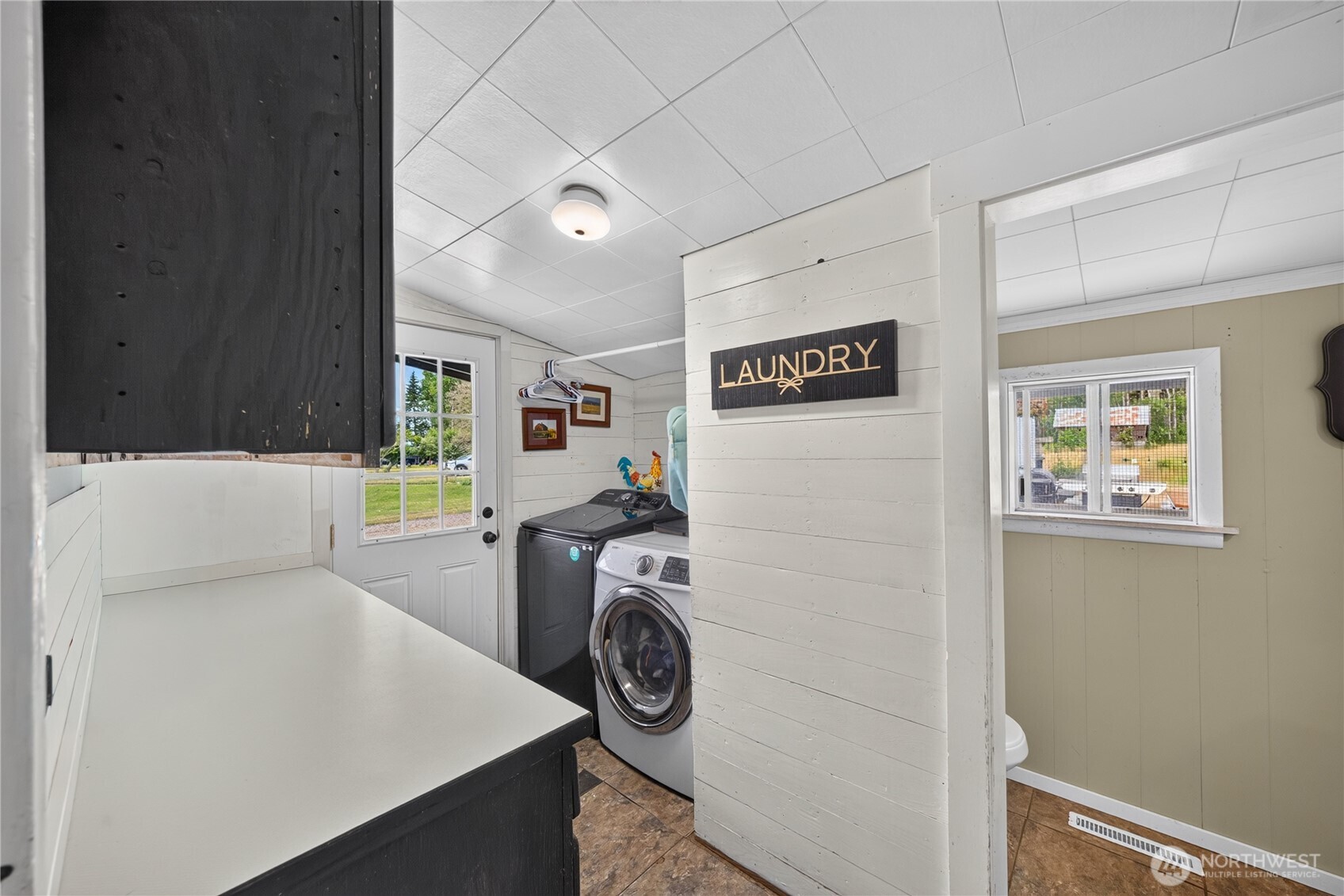 12951 Satterlee Road Anacortes, WA 98221 - Photo 23 of 36