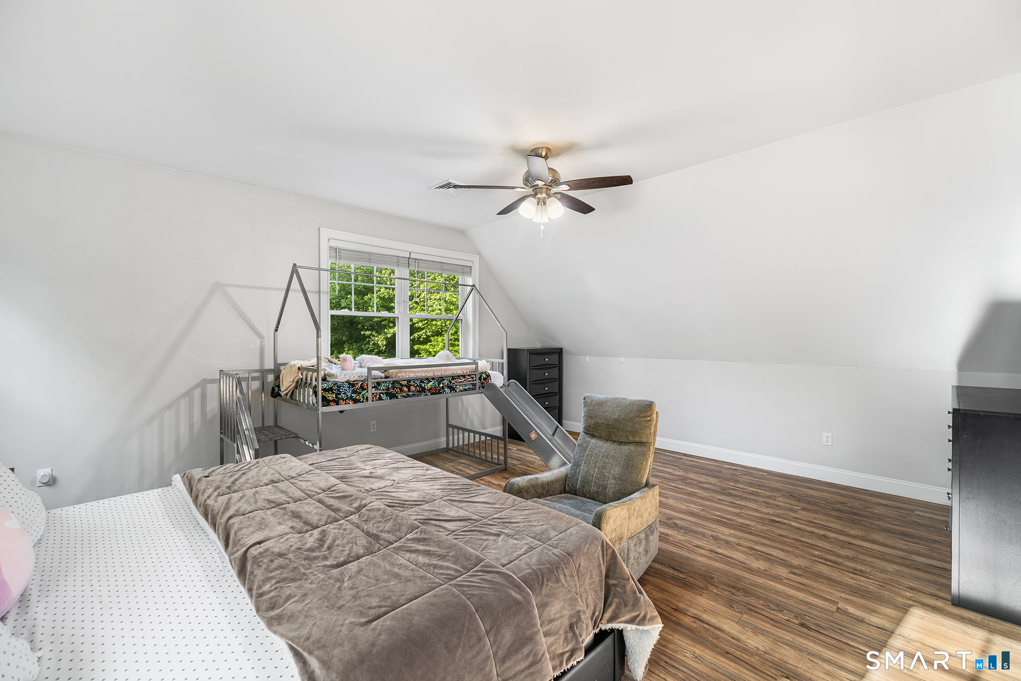 25 Spring Rock Road East Lyme, CT 06333 - Photo 17 of 36