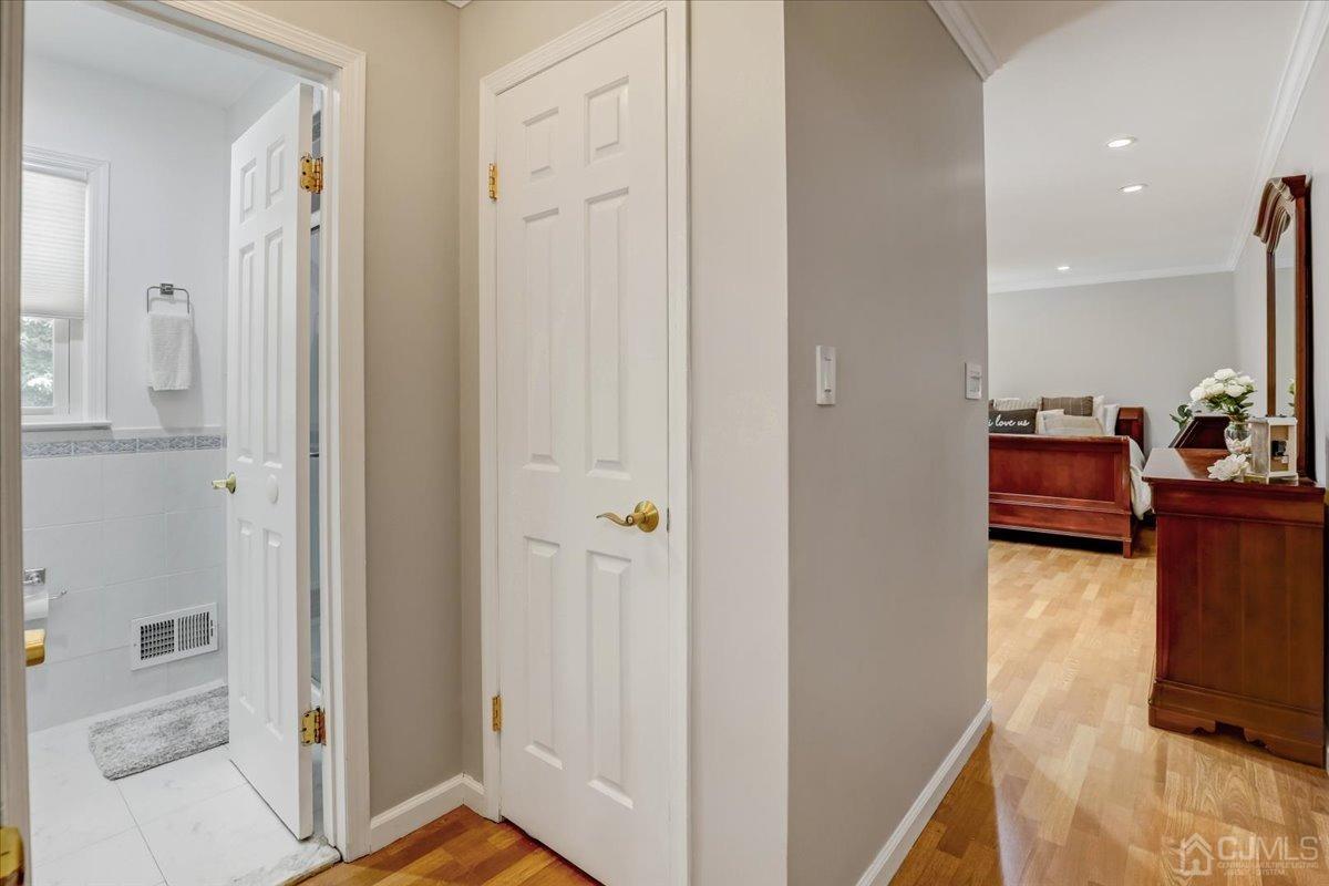 10 William Way Old Bridge, NJ 07747 - Photo 17 of 33 a view of living room