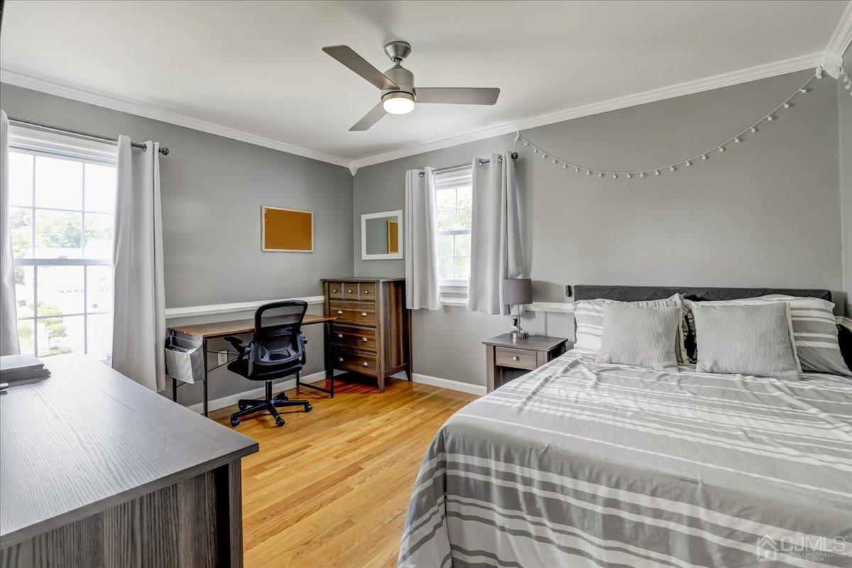 10 William Way Old Bridge, NJ 07747 - Photo 24 of 33 a bedroom with a workspace