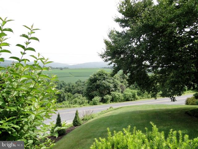 640 West Church Road Ephrata, PA 17522 - Photo 6 of 36