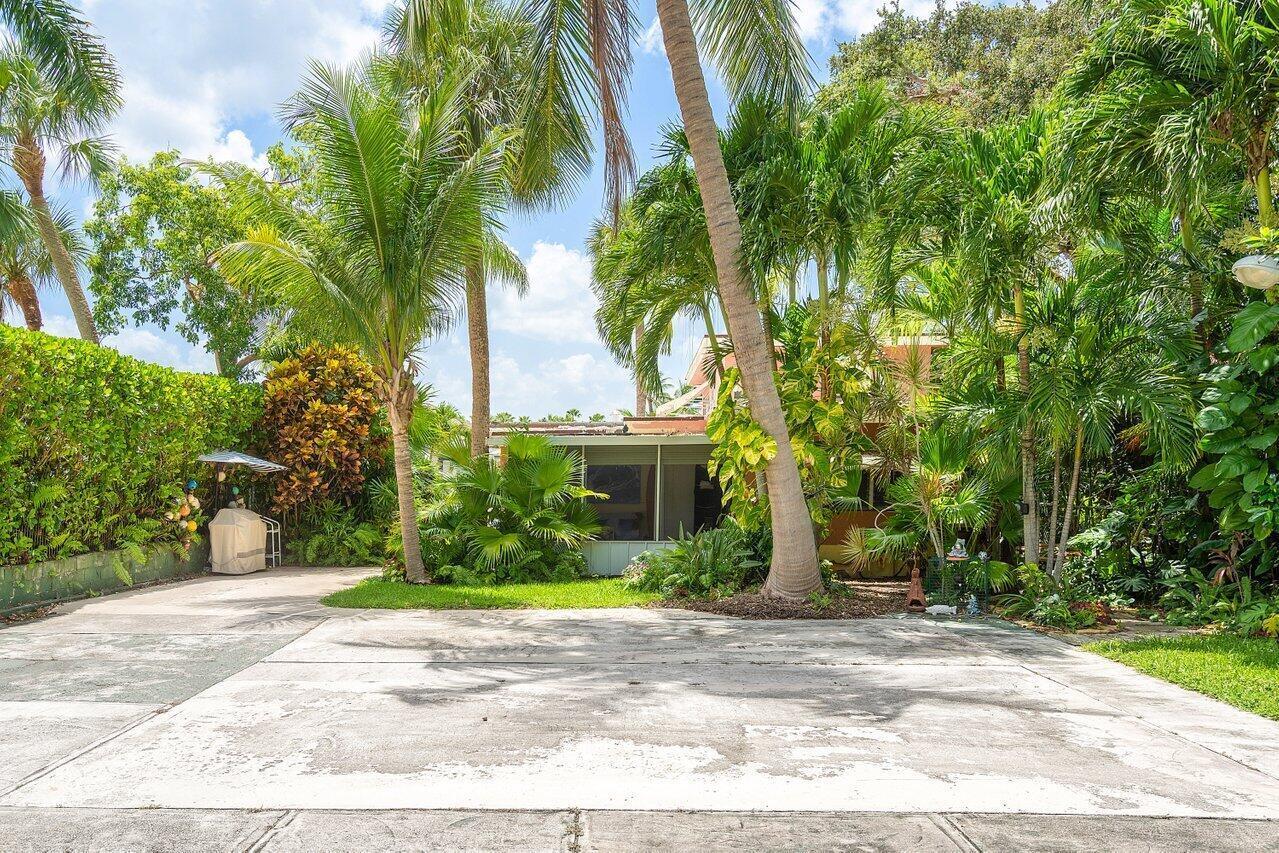 11091 Ellison Wilson Road North Palm Beach, FL 33408 - Photo 16 of 47 Back Exterior