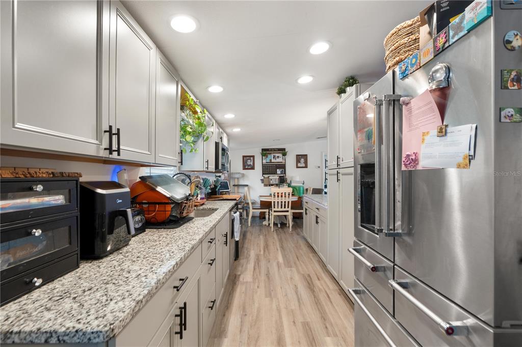 12506 Hicks Road Hudson, FL 34669 - Photo 11 of 39