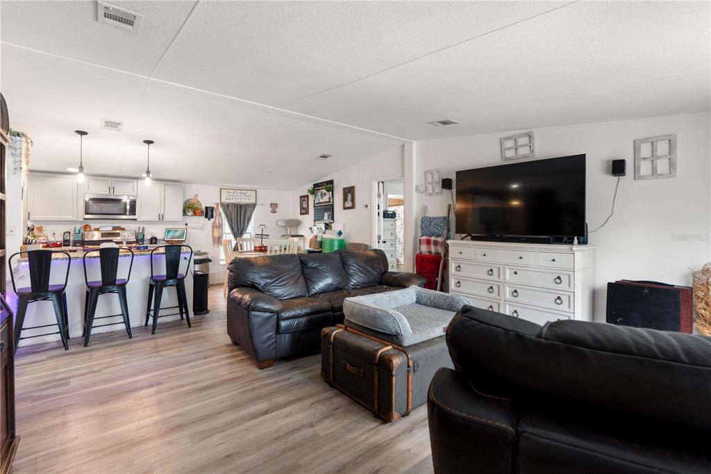 12506 Hicks Road Hudson, FL 34669 - Photo 4 of 39