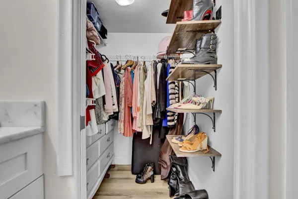 $3,500 | 2000 Presidential Way, Unit 1006, West Palm Beach, FL 33401