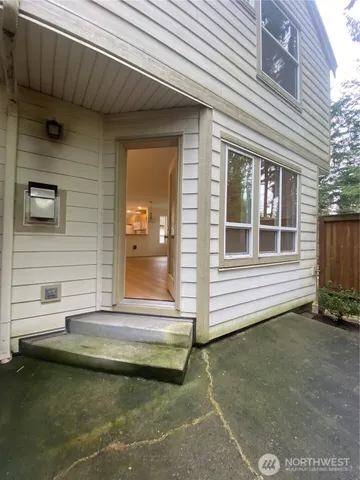 $499,950 | 1600 121st Street Southeast, Unit J101, Everett, WA 98208