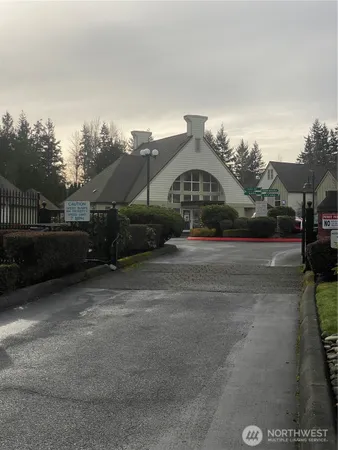 $479,950 | 1600 121st Street Southeast, Unit J101, Everett, WA 98208