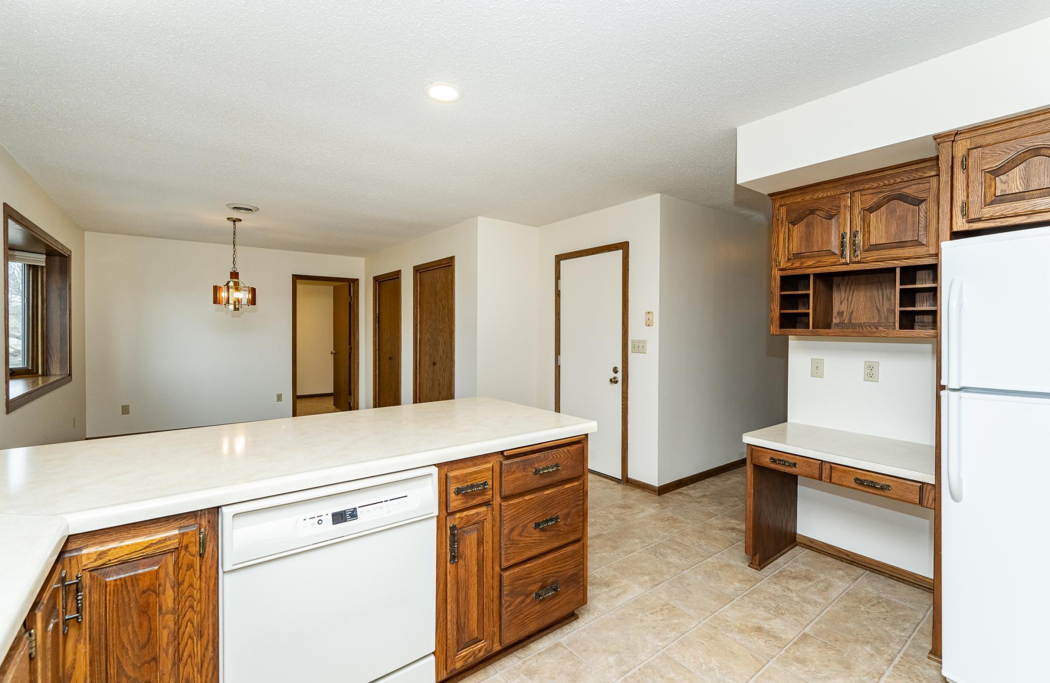 4400 Manorview Drive Northwest Rochester, MN 55901 - Photo 16 of 37