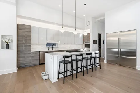 $3,499,999 | 1936 North Wilmot Avenue, Chicago, IL 60647