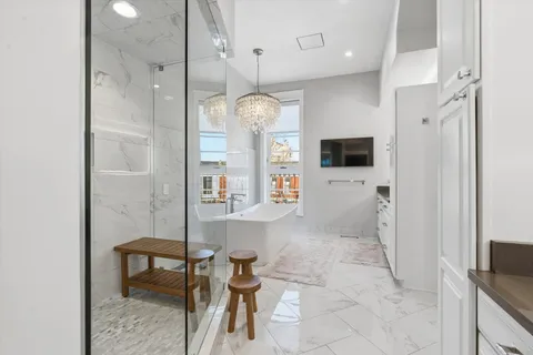 $3,499,999 | 1936 North Wilmot Avenue, Chicago, IL 60647