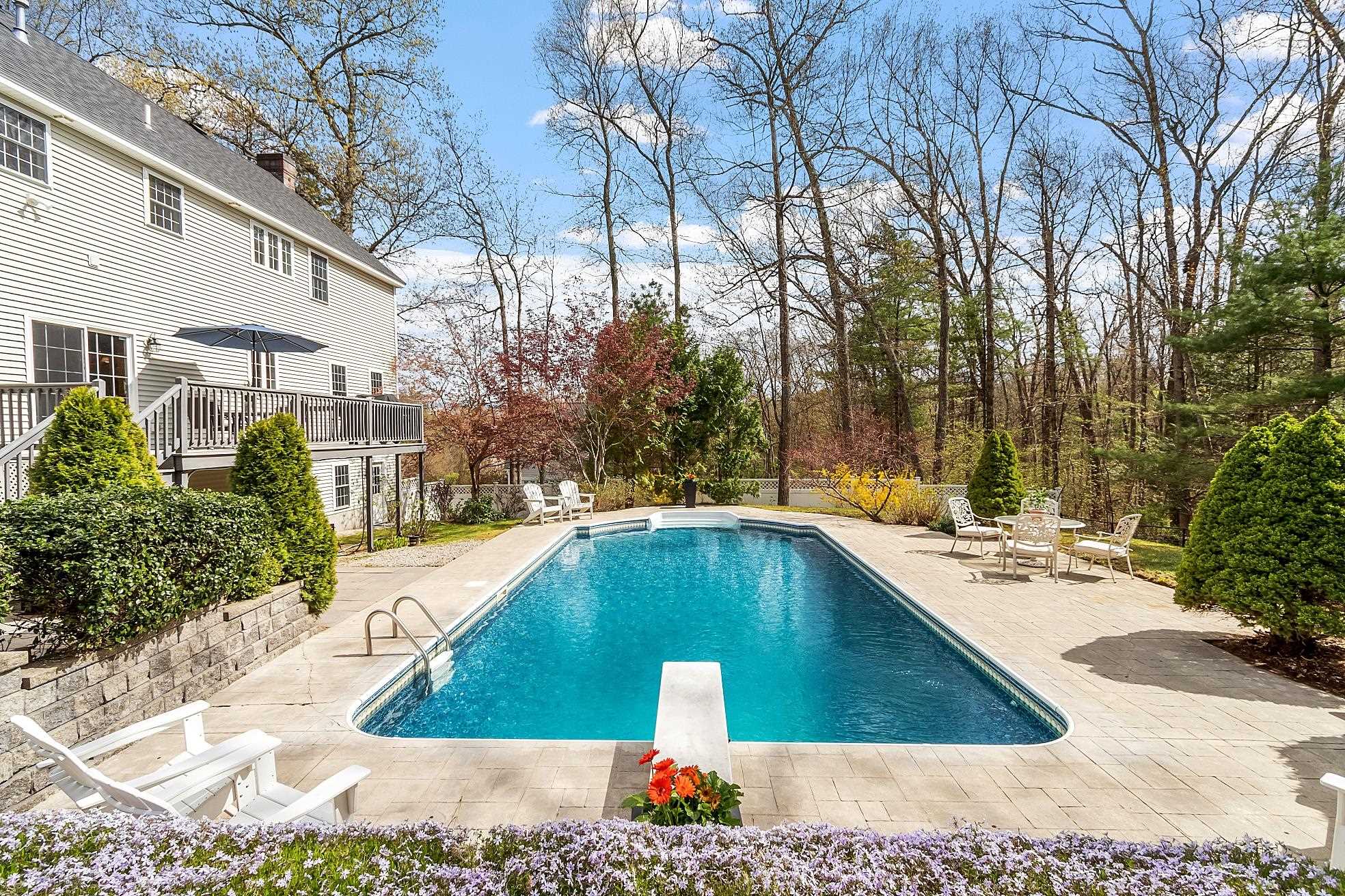 10 Appleton Road Windham, NH 03087 - Photo 25 of 37