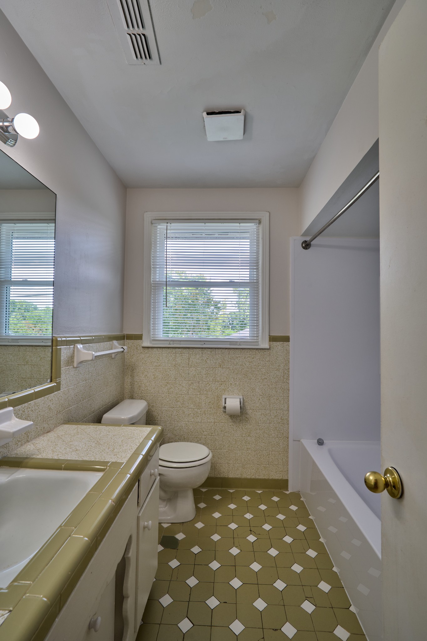 634 Anderson Lane Madison, TN 37115 - Photo 17 of 29