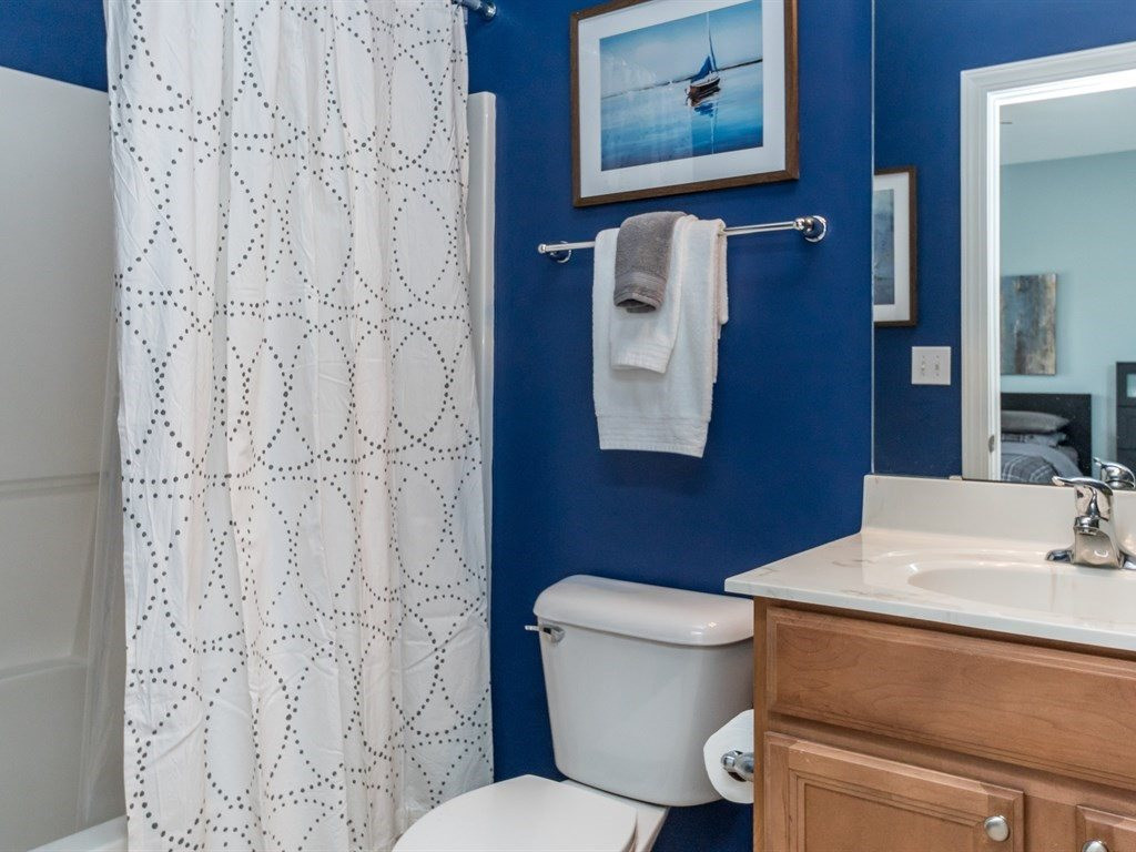605 Ivyshaw Road Cary, NC 27519 - Photo 18 of 25 Bathroom