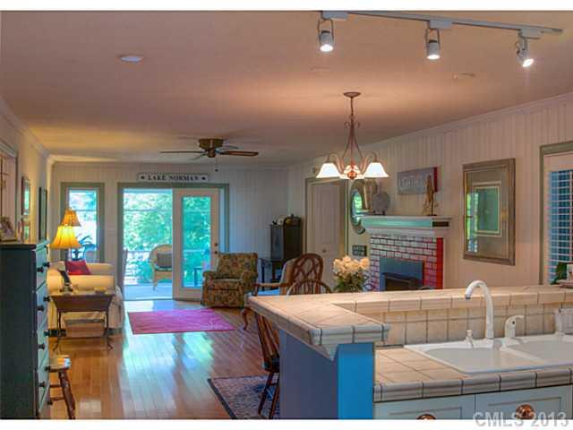 3726 Lake Shore Road South Denver, NC 28037 - Photo 7 of 14 Gallery Image 7