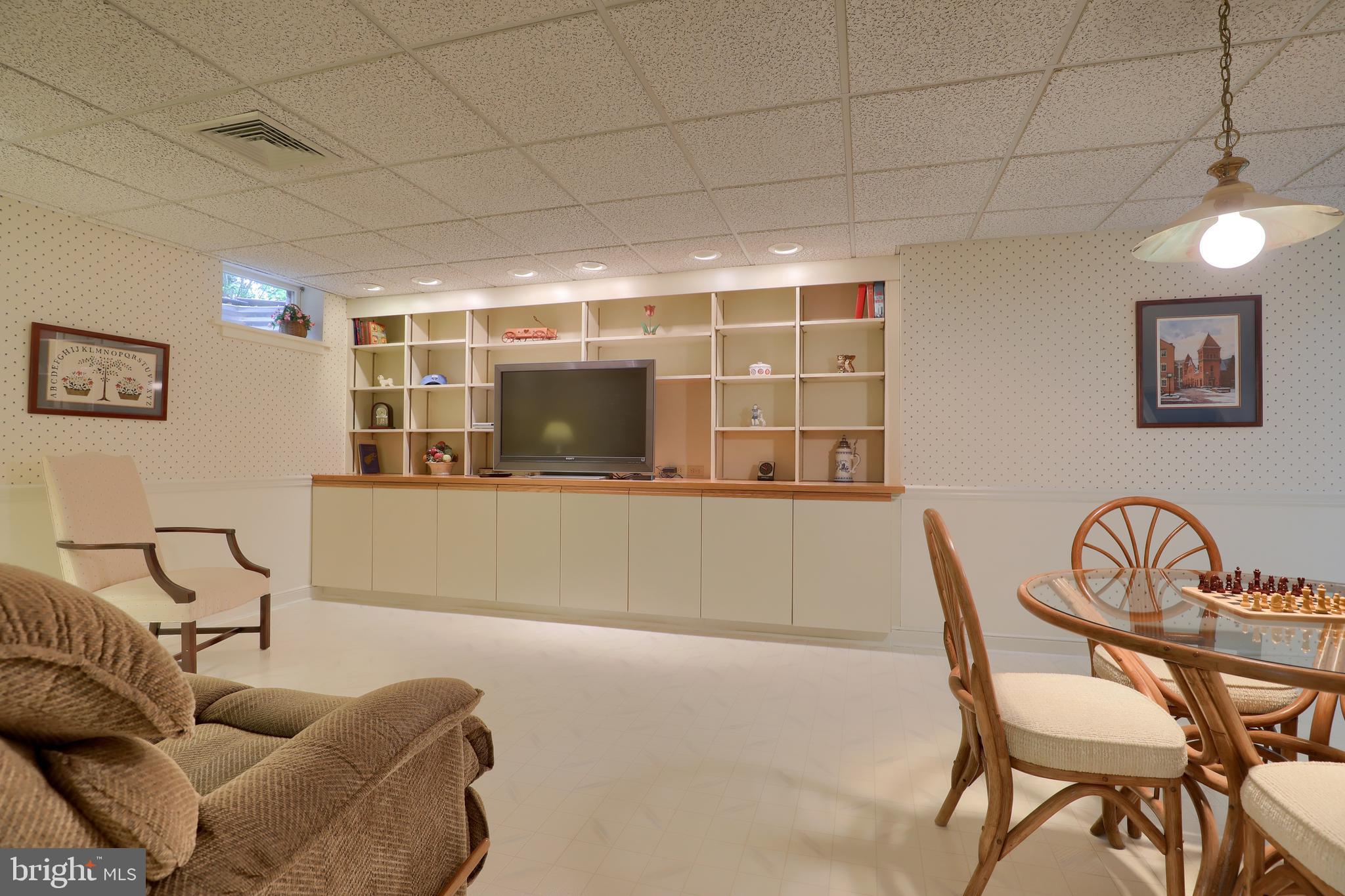 1107 Little Brook Road Lancaster, PA 17603 - Photo 49 of 101 Gallery Image 49
