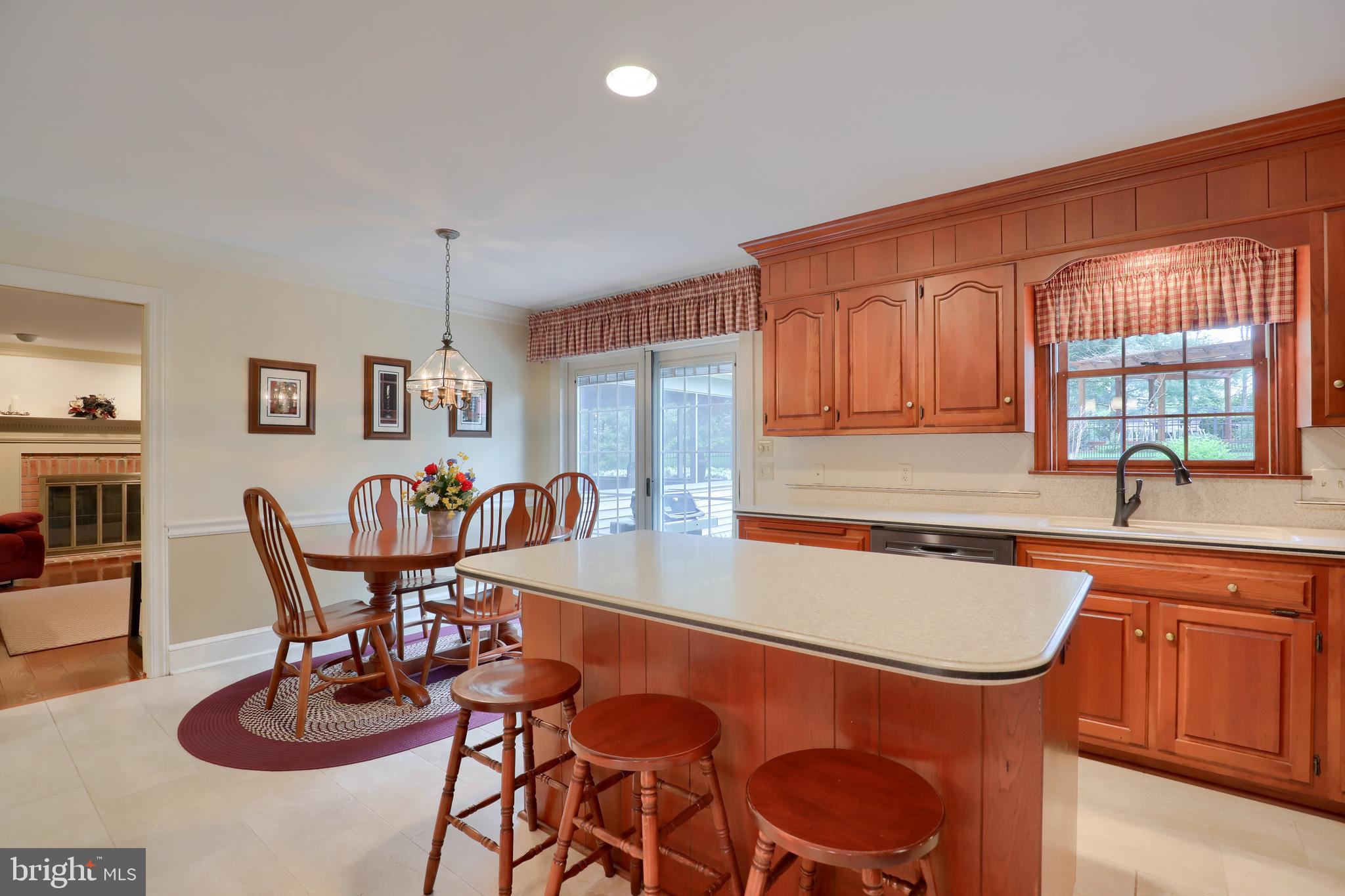 1107 Little Brook Road Lancaster, PA 17603 - Photo 9 of 101 Gallery Image 9
