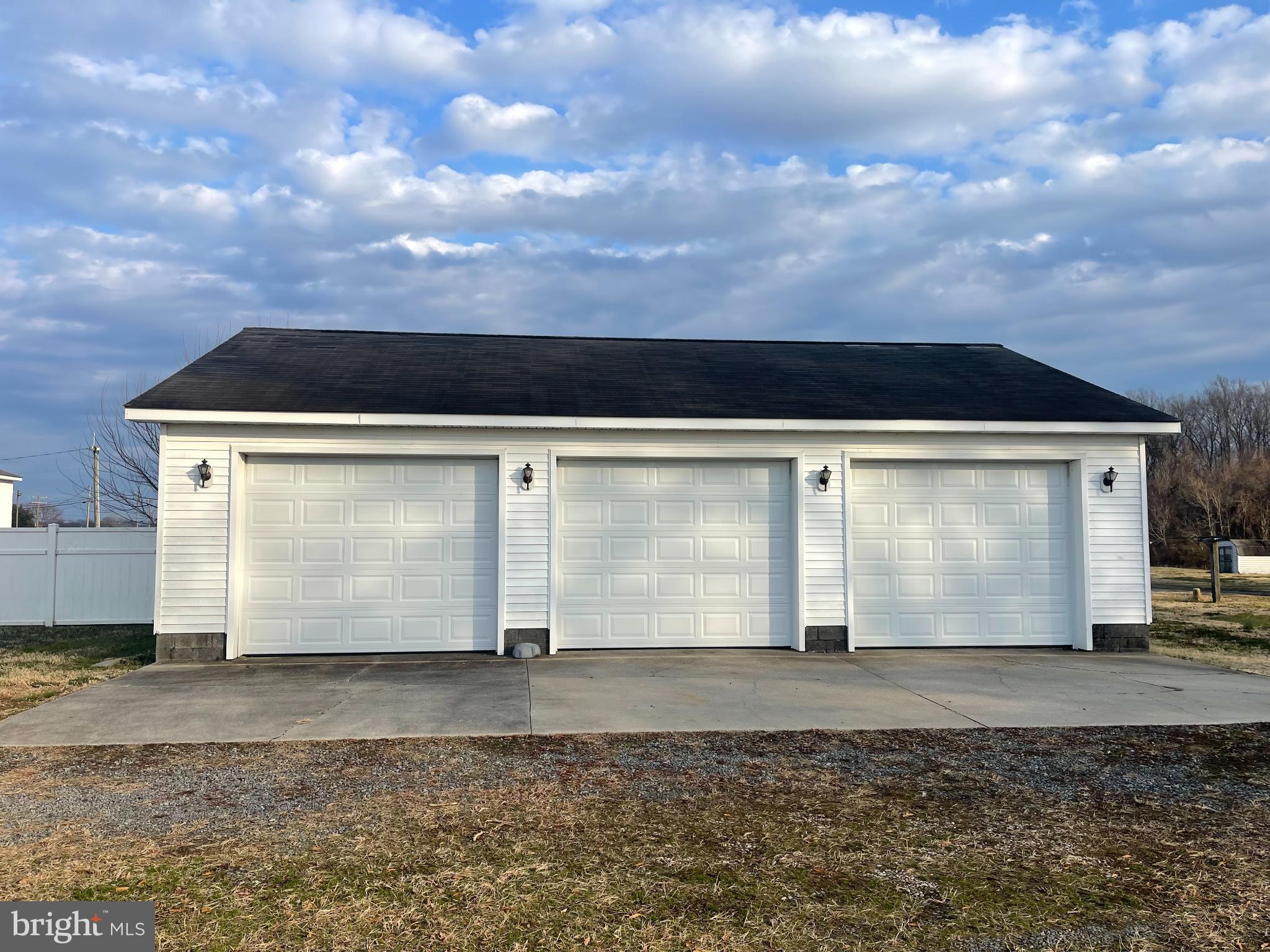33 Crookhorn Road Montross, VA 22520 - Photo 16 of 18 Spacious 3 bay garage