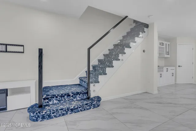 $2,400 | 1001 Norwood Avenue, Unit 7, Long Branch, NJ 07740