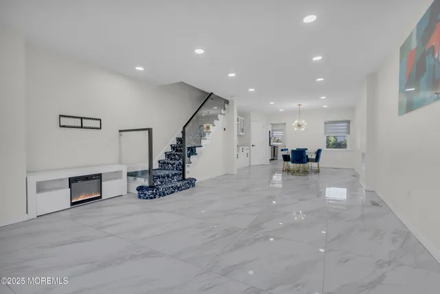 $2,400 | 1001 Norwood Avenue, Unit 7, Long Branch, NJ 07740