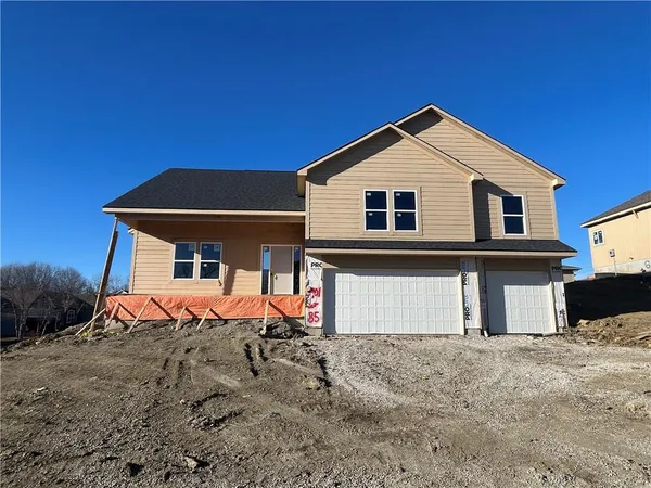 $469,900 | 1901 Owen Drive, Pleasant Hill, MO 64080