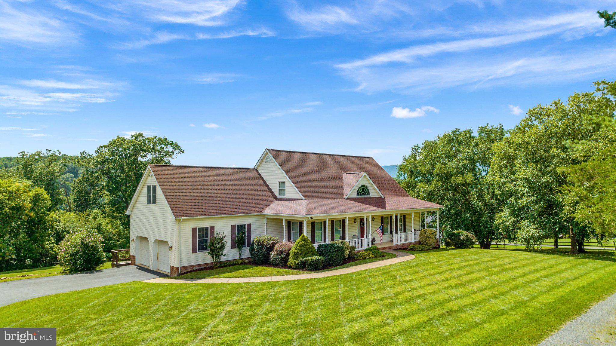 409 Stickley Loop Strasburg, VA 22657 - Photo 30 of 43 Front view