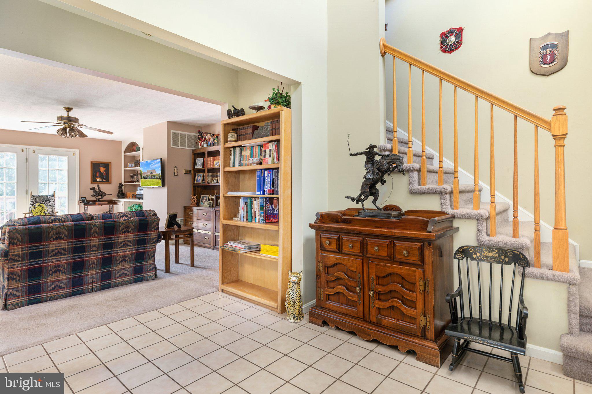 409 Stickley Loop Strasburg, VA 22657 - Photo 7 of 43 Foyer