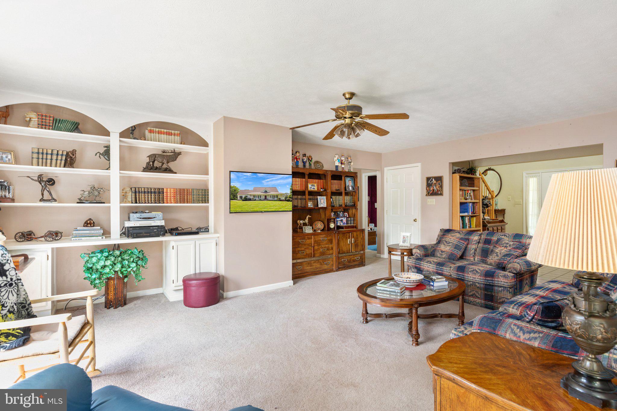 409 Stickley Loop Strasburg, VA 22657 - Photo 10 of 43 Living room with built-ins