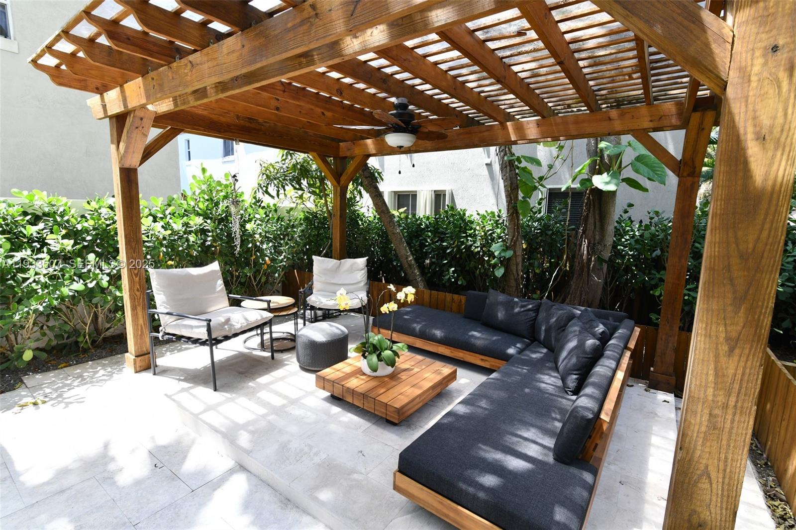 2918 Bird Avenue, Unit 5 Miami, FL 33133 - Photo 13 of 27