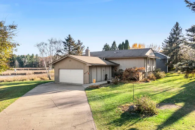 $412,500 | 9727 223rd Street North, Forest Lake, MN 55025