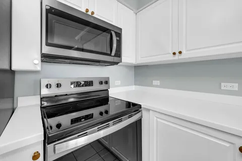 $569,000 | 520 Santa Rosa Boulevard, Unit 100, Fort Walton Beach, FL 32548