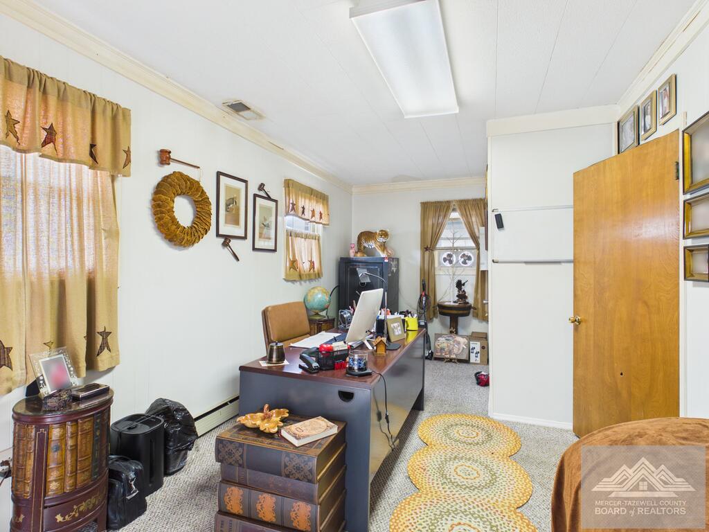 403 Ridgeway Drive Bluefield, VA 24605 - Photo 24 of 32 Gallery Image 24