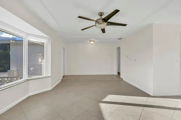 $3,950 | 290 Northwest 65th Avenue, Margate, FL 33063