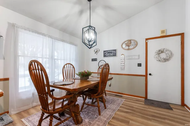 $249,900 | 3404 West Twickingham Drive, Muncie, IN 47304