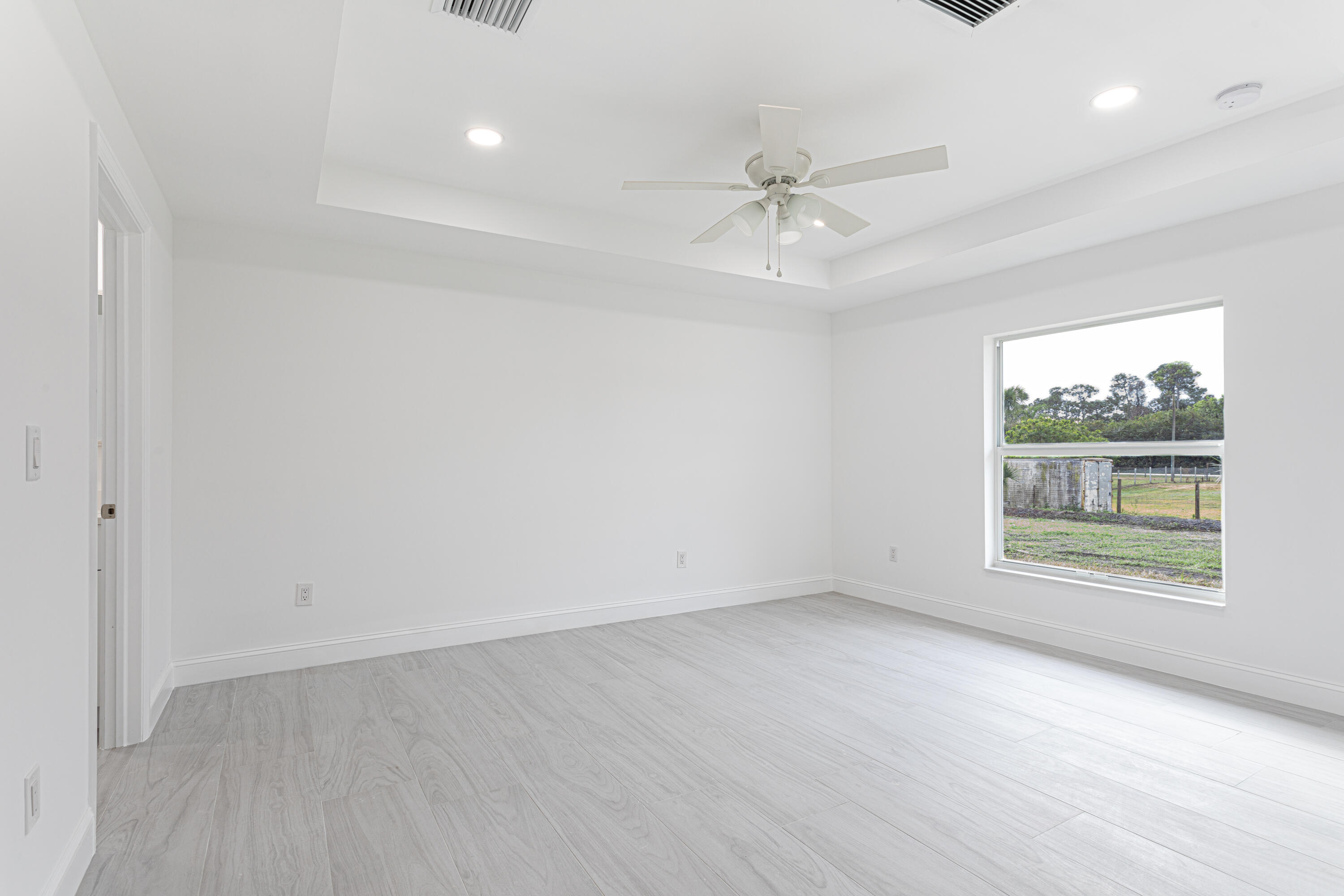 17926 33rd Road North Loxahatchee, FL 33470 - Photo 16 of 49 3CB85D42-47AA-431F-81A2-B7880078DCEC