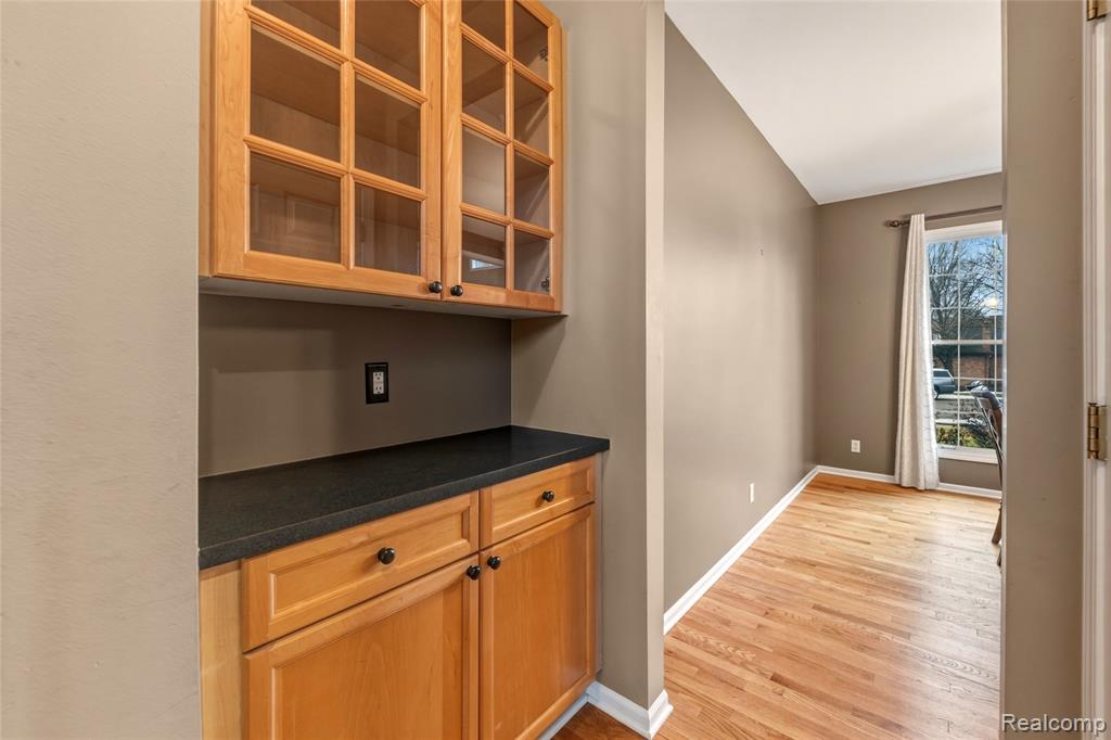 1028 Chesapeake Rochester Hills, MI 48307 - Photo 23 of 52